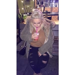 Meet your Posher, Becky